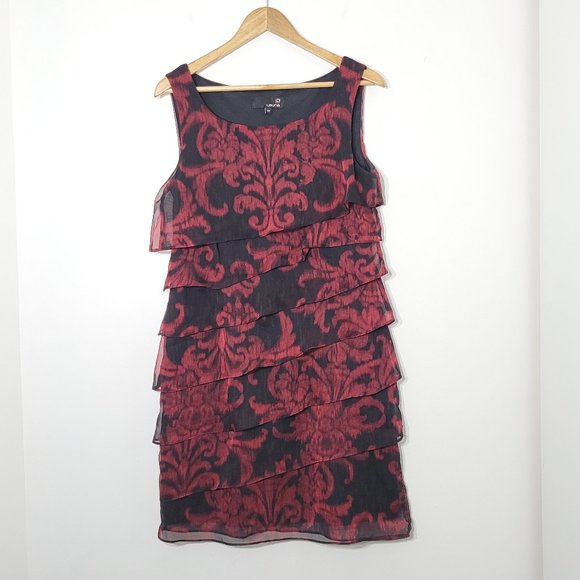 Laura Dresses & Skirts - Laura Tiered Shift Dress Sleeveless Layered Red Black Floral Scoop Neck Cocktail